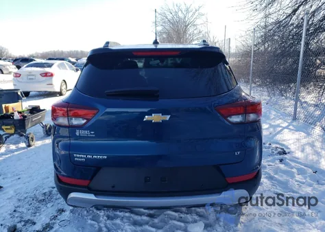 2021 Chevrolet Trailblazer Lt z USA, uszkodzony, nr VIN KL79MRSL4MB015714